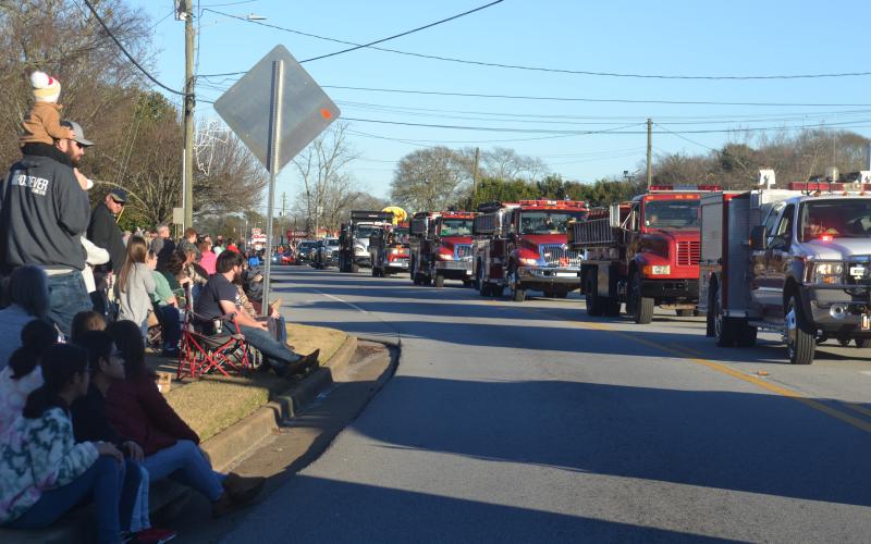 The Hartwell Christmas Parade pictured last year in 2021, is set to being this year at 4:00 p.m. this year. 